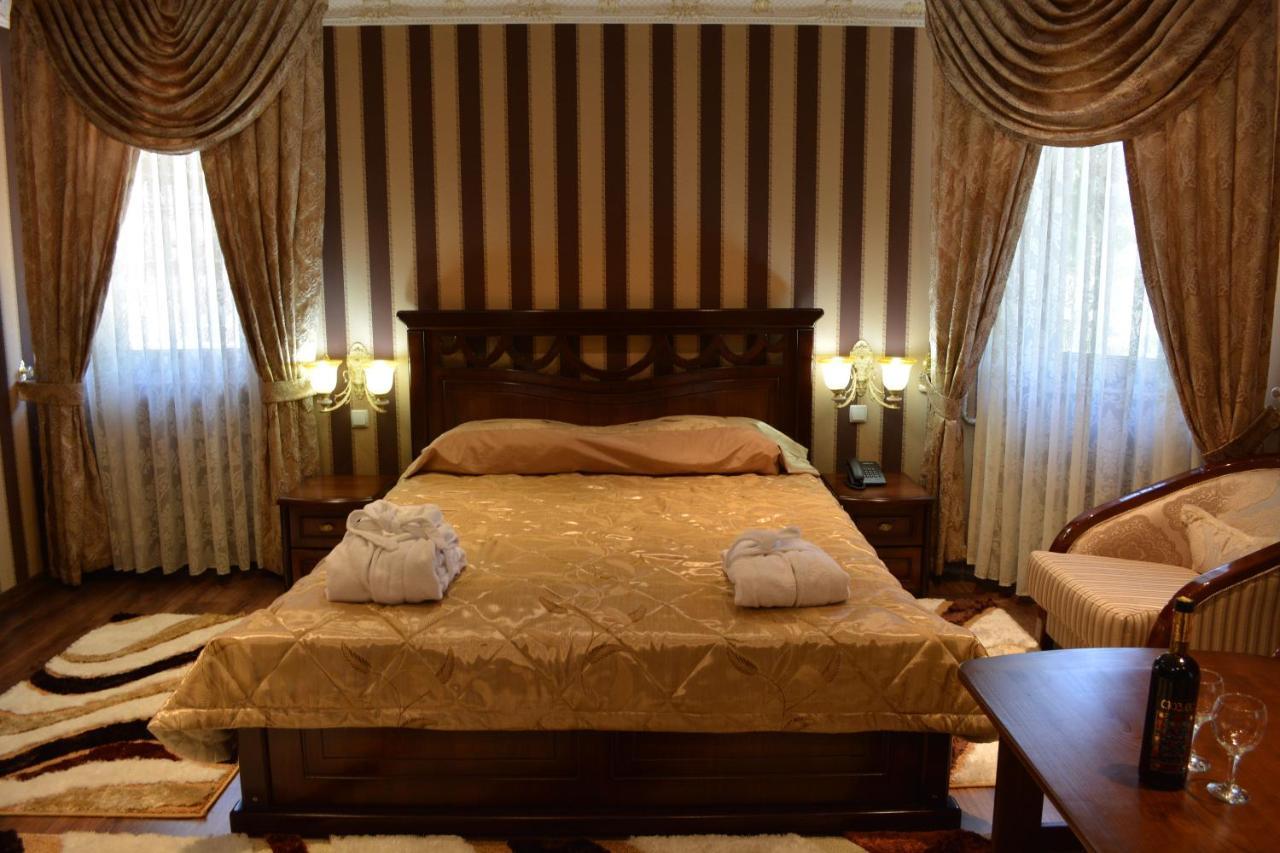 Hotel Papillon Taszkent Zewnętrze zdjęcie
