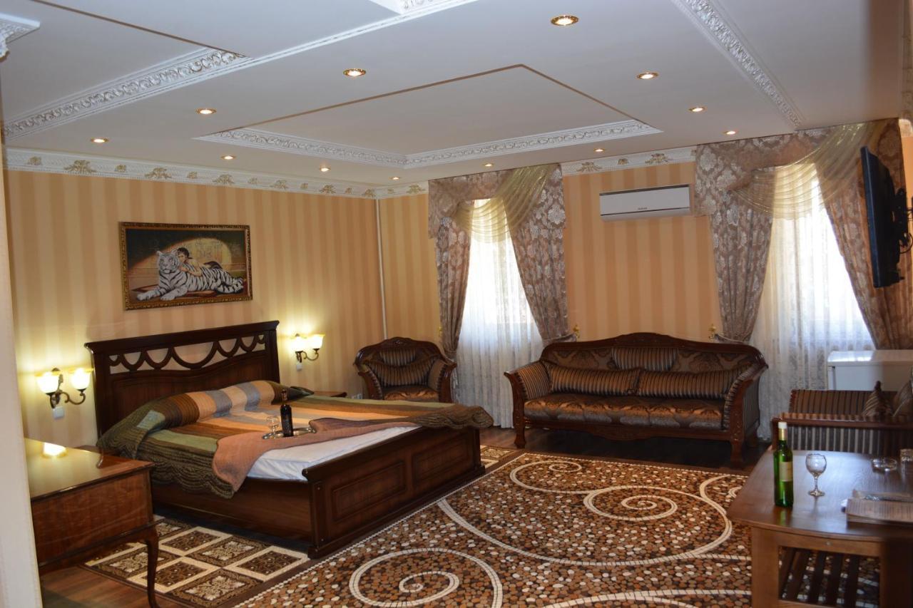 Hotel Papillon Taszkent Zewnętrze zdjęcie