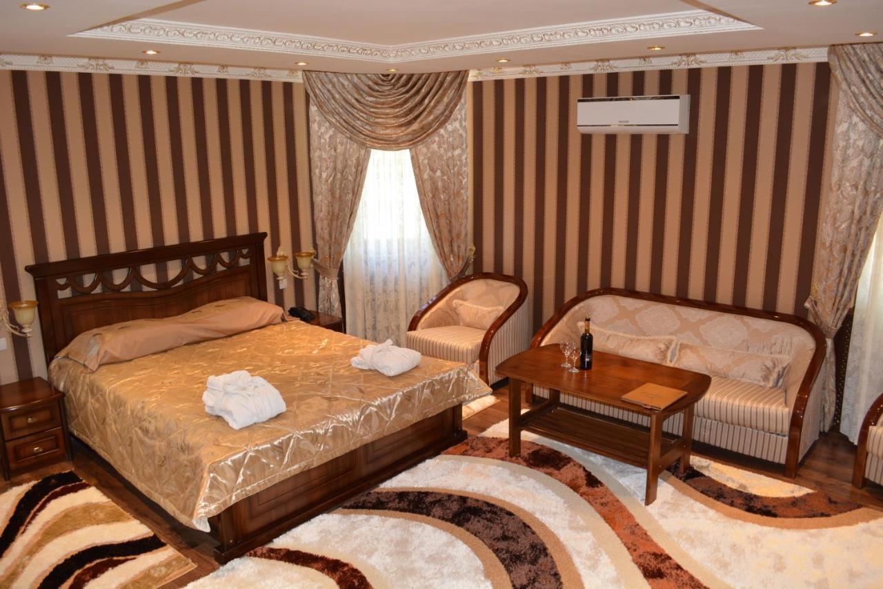 Hotel Papillon Taszkent Zewnętrze zdjęcie